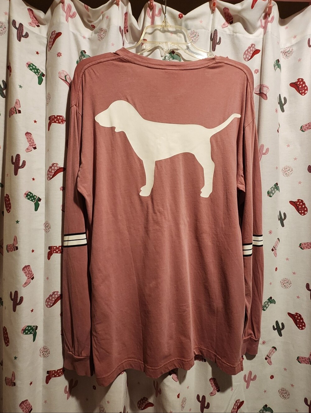 SZ MED VS PINK DOG CAMPUS TEE.